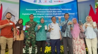 Pemprov DKI Gratiskan Transportasi Umum untuk 15 Golongan, Ini Daftar Penerimanya