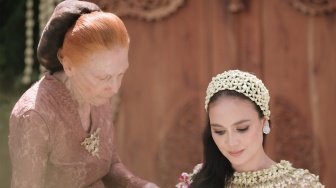 Luna Maya Keturunan Mana? Blasteran, Tinggal di Bali Tapi Nikah Pakai Adat Jawa