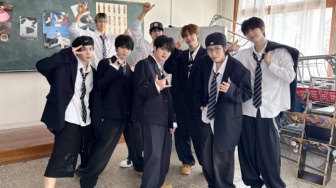 YOUNITE Rock Steady: Nuansa Retro Funky Jamaika dalam Lagu K-Pop Terbaru