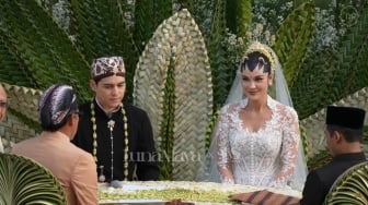 Sah, Luna Maya dan Maxime Bouttier Resmi Menikah