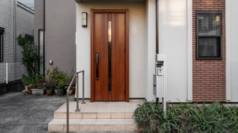 Hindari Taruh 6 Tanaman Ini di Pintu Rumah, Bisa Bikin Sial Menurut Feng Shui!