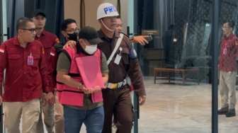 Tersangka Baru Kasus Bos JakTV, Begini Peran Adhiya Muzzaki Pentolan Buzzer 'Serang' Kejagung