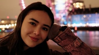 Liburan ke Luar Negeri, Amanda Manopo Pamer Foto Pakai Bikini