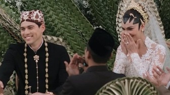 Bimbing Maxime Bouttier Doakan Luna Maya Setelah Ijab Kabul, Sang Penghulu Tuai Pujian