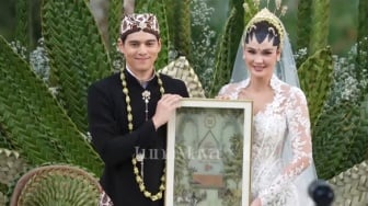 3 Souvenir Pernikahan Artis yang Curi Perhatian Selain Luna Maya, Ada Emas Batangan