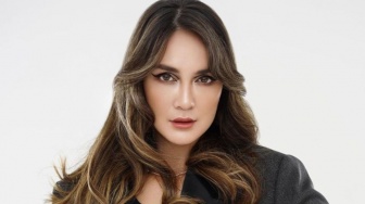 Daftar Aktris yang Dinikahi Brondong, Terbaru Luna Maya