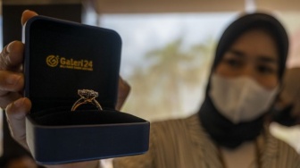 Berapa Harga Emas Hari Ini? Cek Di Sini