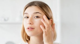 Cegah Tanda Penuaan, 8 Rekomendasi Eye Cream untuk Atasi Kantung Mata dan Kerutan