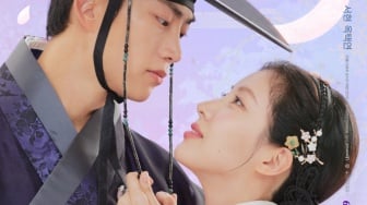 The First Night With The Duke Rilis Poster Perdana, Siap Bikin Baper?