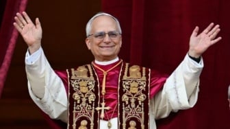 Pidato Pertama Paus Leo XIV: Suara Damai dari Balkon Santo Petrus