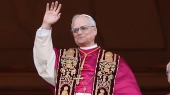 Siapa Robert Prevost? Paus Baru Pertama dari Amerika Serikat