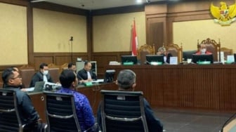 Kesaksian Penyidik KPK Rossa Ungkap Peran Firli, Hasto dan Harun Belum Tertangkap Tapi OTT Diumumkan