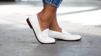 5 Pilihan Loafers yang Bikin OOTD Makin On Point, Cuma 100 Ribuan!