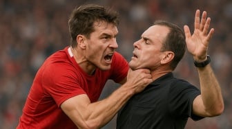 Lucunya Liga Indonesia: Cekik Wasit 6 Bulan, Kritik 1 Tahun