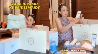 Isi Hampers Bridesmaid Luna Maya Bikin Melongo! Ayu Dewi Bocorkan Hadiah Mewah Jutaan Rupiah