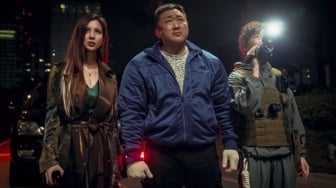 5 Rekomendasi Film Sambut Akhir Pekan, Ada Holy Night: Demon Hunters