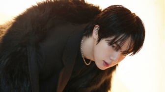Kental Nuansa Band, Intip Highlight Medley Album Solo Kedua Jin BTS 'Echo'