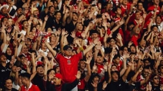 Fanatisme Suporter Berujung Denda Bagi PSSI, Pengamat: Jangan Anggap Remeh!