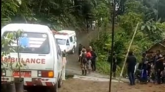 Kadispenad Sebut Ledakan Terjadi Tiba-tiba dari Lubang saat Tim Sedang Susun Detonator di Garut