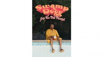 Review Film Swamp Dogg Gets His Pool Painted: Absurd, Nyentrik, tapi Unik!