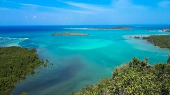 Bukit Mando'o, Hadirkan Panorama Samudera Hindia yang Menawan