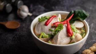 Bikin Kulit Glowing dari Dalam, Ini Resep Bikin Kolagen Alami di Rumah: Murah Meriah!