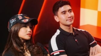 Verrell Bramasta Pegang Pinggang Fuji sampai Meresahkan Emak-emak, Resmi Pacaran?