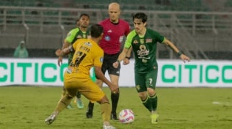 Diimbangi Semen Padang FC, Persebaya Surabaya Buang Peluang Naik Takhta