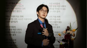 Lee Changsub 'I'll Be Your Flower' Janji Menjadi Pengayom Bagi Sang Kekasih