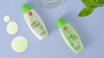 Setelah Pakai Milk Cleanser Viva, Cuci Muka Dulu atau Langsung Face Tonic? Ini Step yang Benar