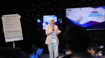 Semen Gresik Sertifikasi 4 Fasilitator RB Rembang Jadi Trainer Profesional untuk UMKM Naik Kelas