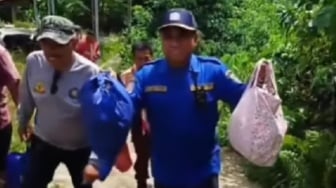 Viral Wanita Ribut dengan Suami Lapor Damkar, Minta Diantar ke Rumah Orang Tua