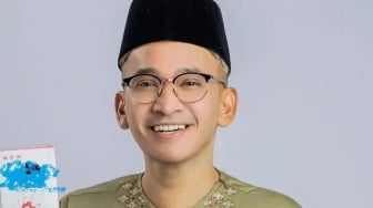 Aura Ruben Onsu Salawatan Jelang Haji Jadi Omongan, sampai Dikomentari Ustaz Derry Sulaiman