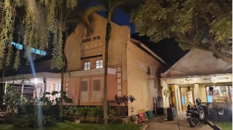 Rumah Budaya Ratna: Surga Kecil Bagi Pencinta Sastra, Buku, dan Budaya