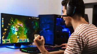Wajah Baru Gaming dan Gambling di Era Digital: Antara Hiburan dan Kecanduan