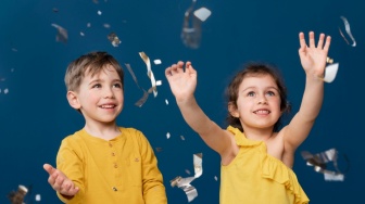 7 Sifat Langka Ini Jadi Bukti Kamu Anak Emas di Keluarga