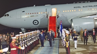 PM Australia Anthony Albanese Tiba di Indonesia, Disambut Airlangga dan Sugiono