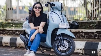 Sarat Nuansa Retro Eropa, Dua Warga Depok Ini Jadikan Yamaha Grand Filano Kawan Setia