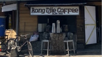 Kong Djie Coffee: Duduk Sejenak Menyesap Kopi Autentik Khas Belitung