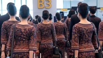 Kasihan, Bonus Pramugari Singapore Airlines Turun Hanya Dapat 7 Kali Gaji