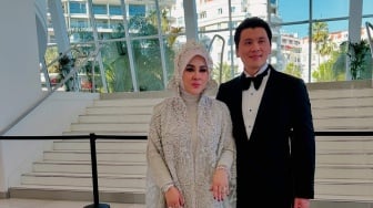 Tanpa Film atau Lagu Baru, Kok Bisa Syahrini Melenggang di Cannes Film Festival 2025?