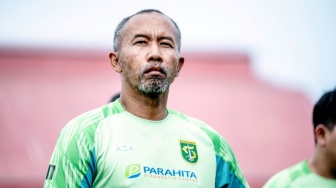 Paul Munster Disanksi, Coach Uston Pimpin Persebaya Habiskan Sisa Musim