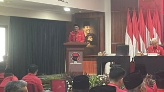 Djarot di Pembekalan Kepala dan Wakil Kepala Daerah PDIP: Anda Tidak akan Jadi Tanpa Partai Politik