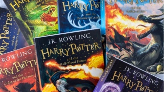 Tak Hanya Harry Potter! Ini 4 Novel Fantasi Dunia Sihir yang Wajib Dibaca