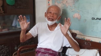 Banyak yang Salah Kaprah, UGM Pastikan Kasmudjo Dosen Pembimbing Akadamik Jokowi