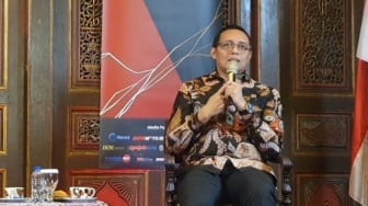 Hasan Nasbi soal Tentara Amankan Kejaksaan: Bukan Seperti Kondisi Darurat TNI Bersenjata Lengkap