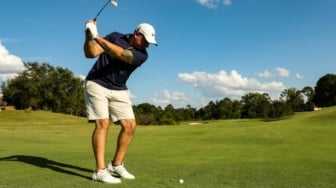Mengenal 3 Olahraga 'Orang Kaya': Golf, Tenis, sampai Pilates