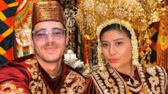 Putus dari Abyakta Ernoult? Awkarin Terciduk Jalan sama Mantan