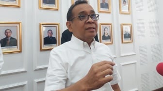 Mantan Rektor UGM Komentari Polemik Dugaan Ijazah Palsu Jokowi: Kita Percaya Penuh