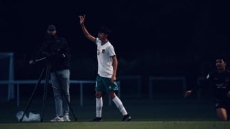 Siapa Reno Salampessy? Putra Legenda Timnas Indonesia Ikut Latihan di Girona